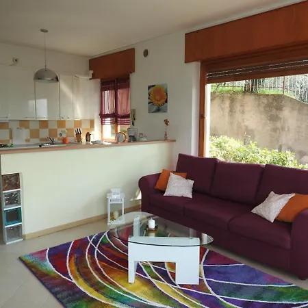 Casa Sant'antonio דירה מאלצ'סינה