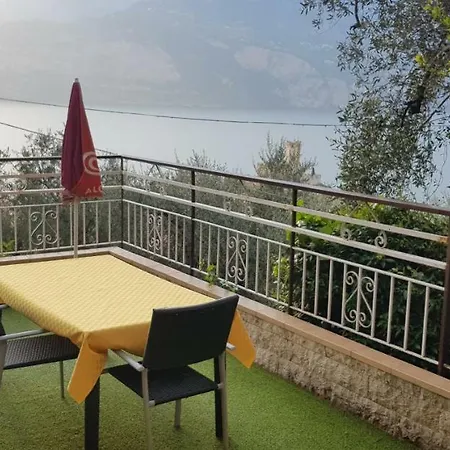 Casa Sant'antonio דירה מאלצ'סינה